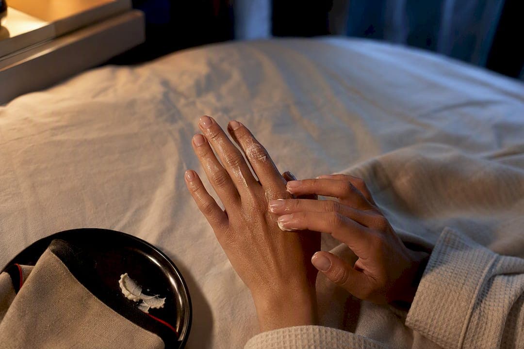 Overnight Rescue: Body Butter for Hands That Repairs in 1–2 Weeks